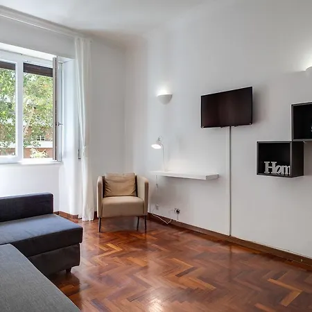 아파트 Romefinestay Mirabello