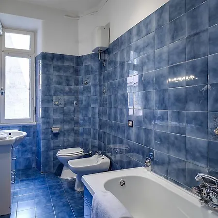 Romefinestay Mirabello 로마