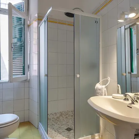 Romefinestay Mirabello 아파트 로마
